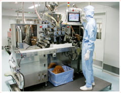 Step2 内容液をソフトカプセルに充てん！