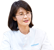 サントリーウエルネス株式会社　サントリー健康科学研究所 『ローヤルゼリー＋セサミンＥ』品質部門　井関 恭子