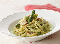 青汁入りカルボナーラ