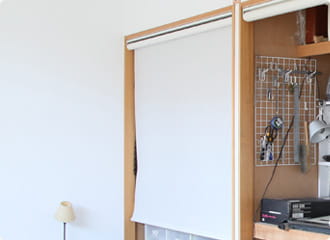 ロールカーテンの写真